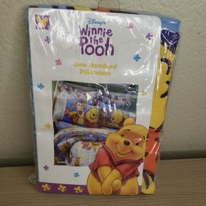 Vintage Disney 1 Piece Winnie the pooh tigger pillowcase 20x26